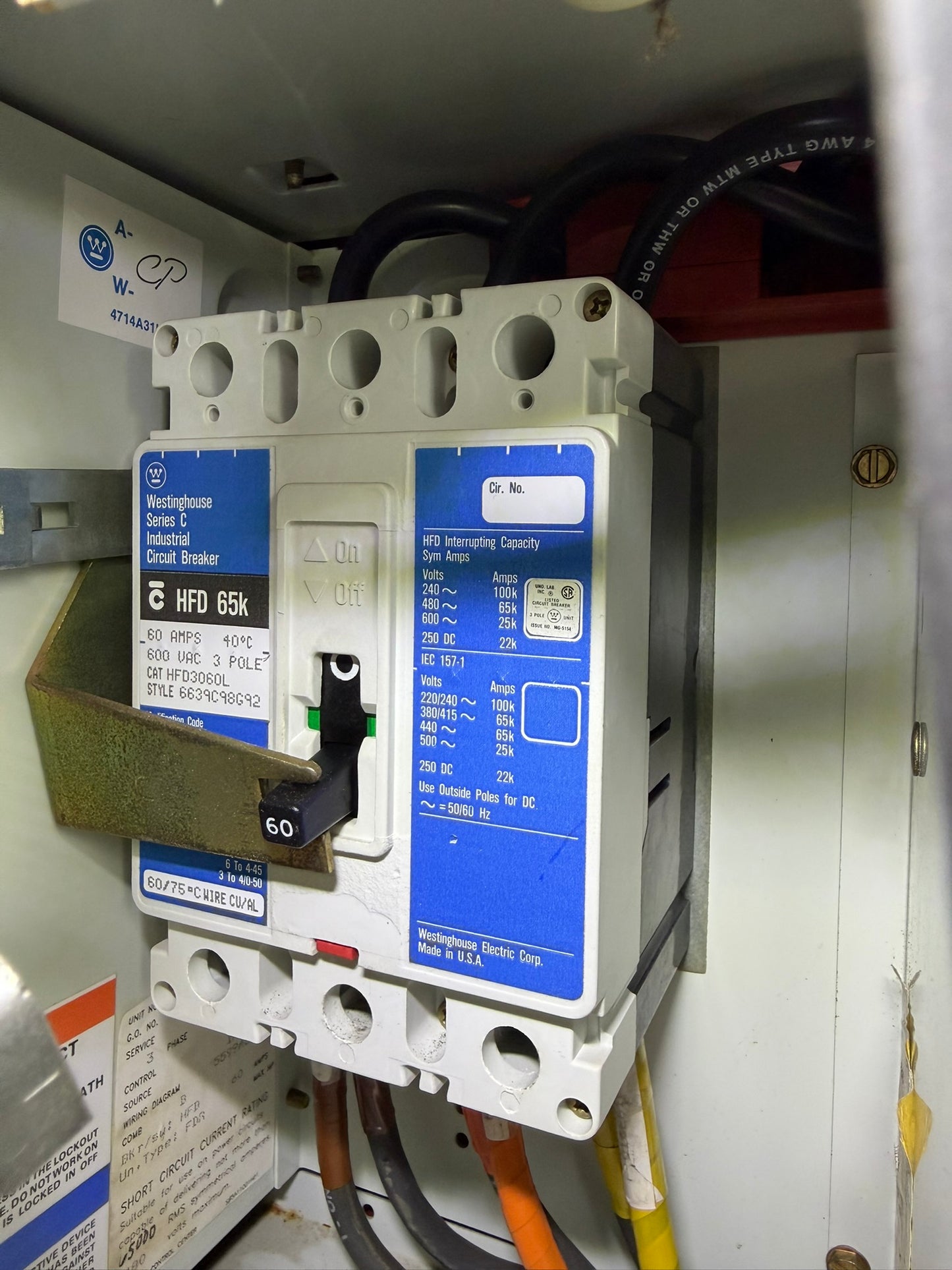 CB-01: 60 A molded-case circuit breaker — HFD3060L. overview / nameplate photograph 1.