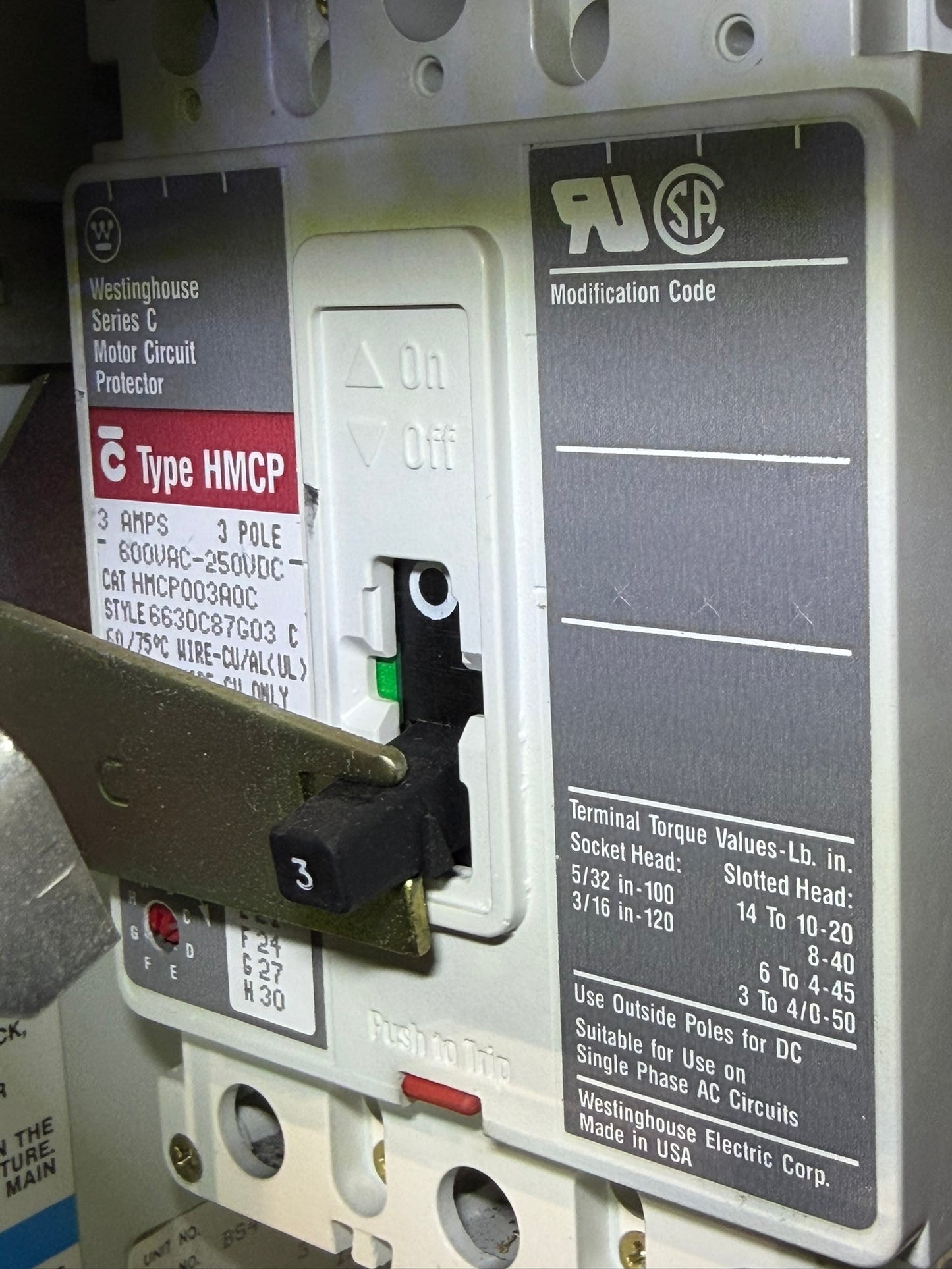 MC-16: 3 A motor circuit protector — HMCP003A0C. overview / nameplate photograph 1.