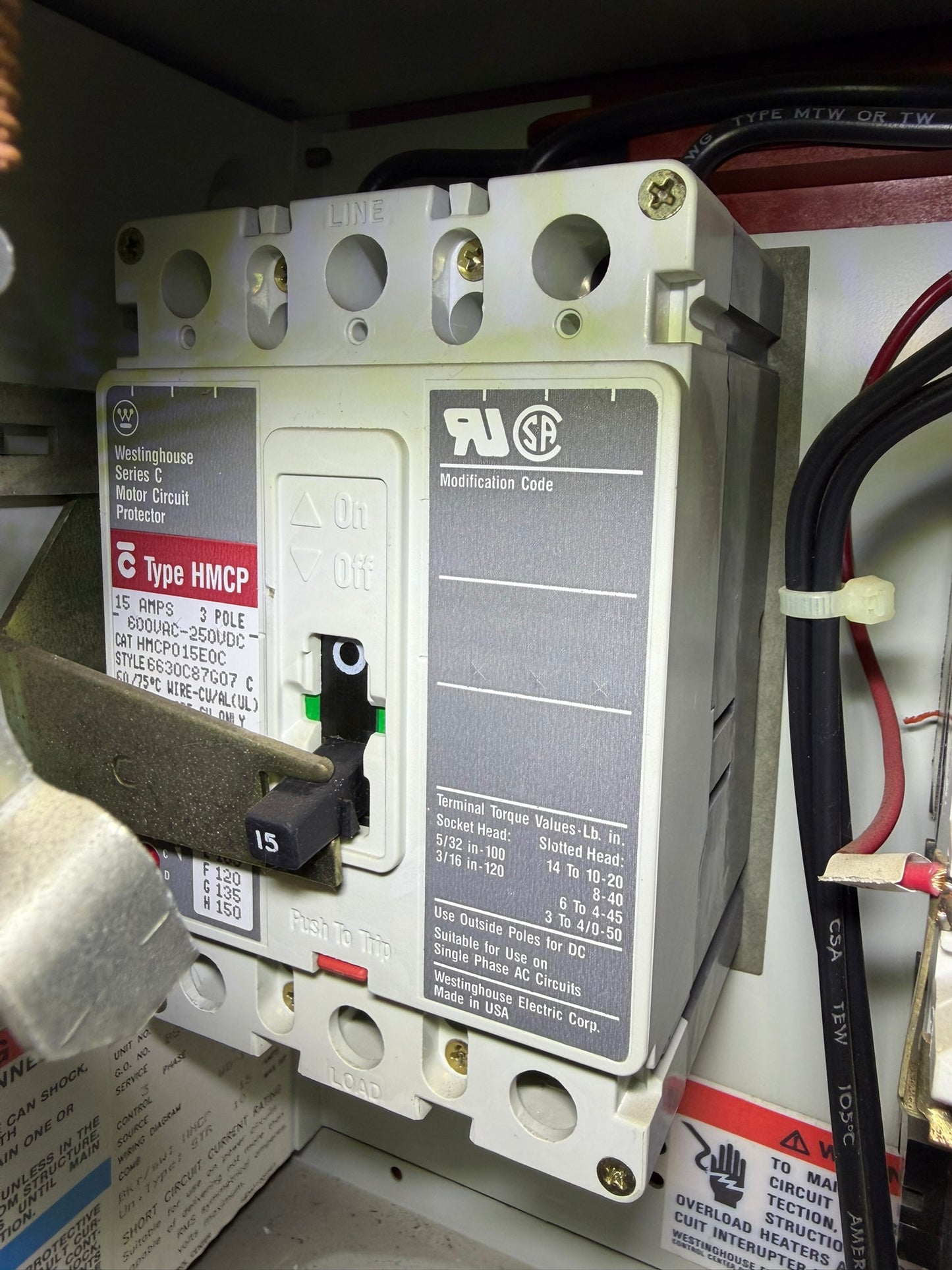 MC-27: 15 A motor circuit protector — HMCP015E0C. overview / nameplate photograph 1.