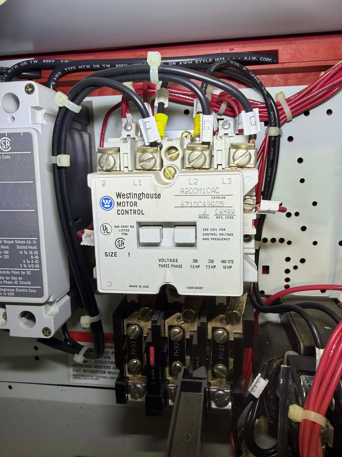 MS-19: NEMA size 1 motor starter — A200M1CAC. overview / nameplate photograph 1.