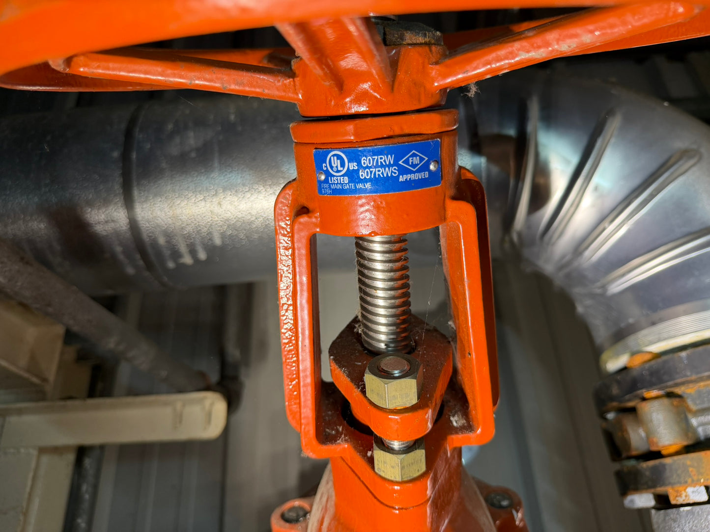 VL-16: NIBCO OS&Y fire-protection gate valve. nameplate photograph 2.