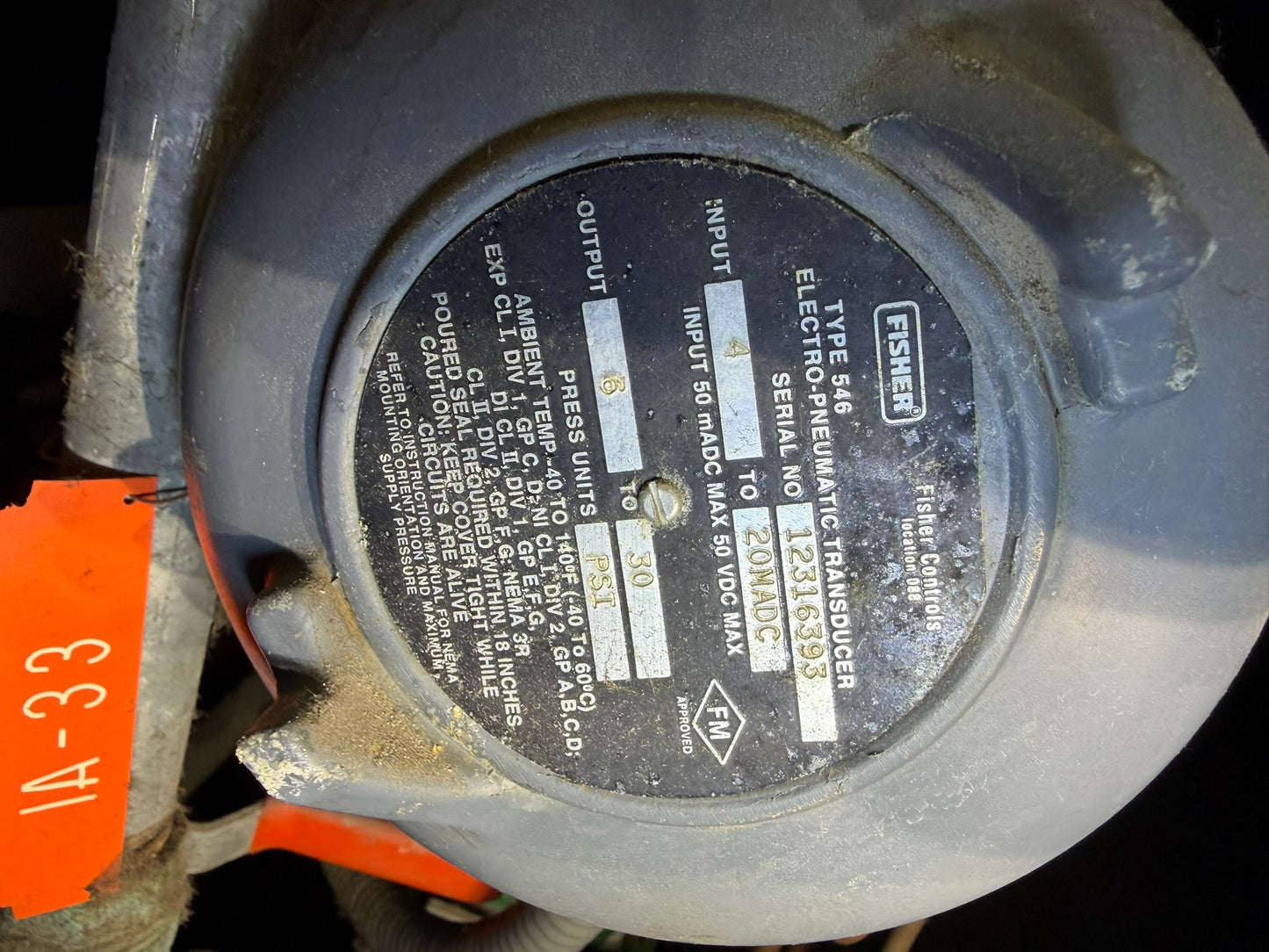 VL-25: Fisher 1-1/2-inch ET control valve with handwheel. detail photograph 4.