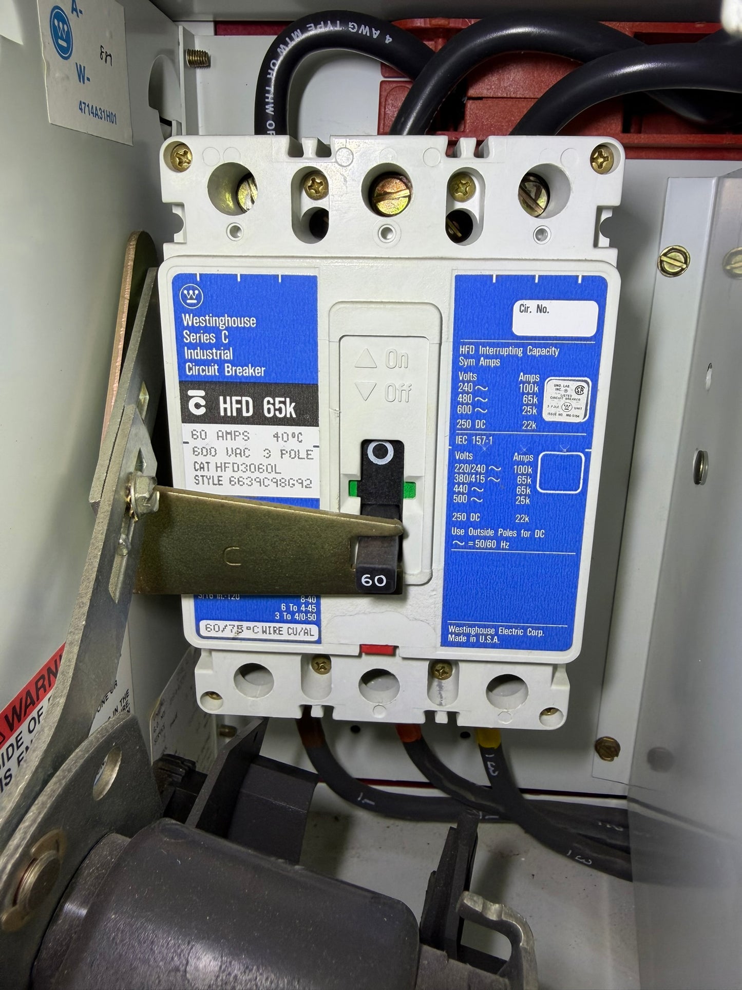 CB-03: 60 A molded-case circuit breaker — HFD3060L. overview / nameplate photograph 1.