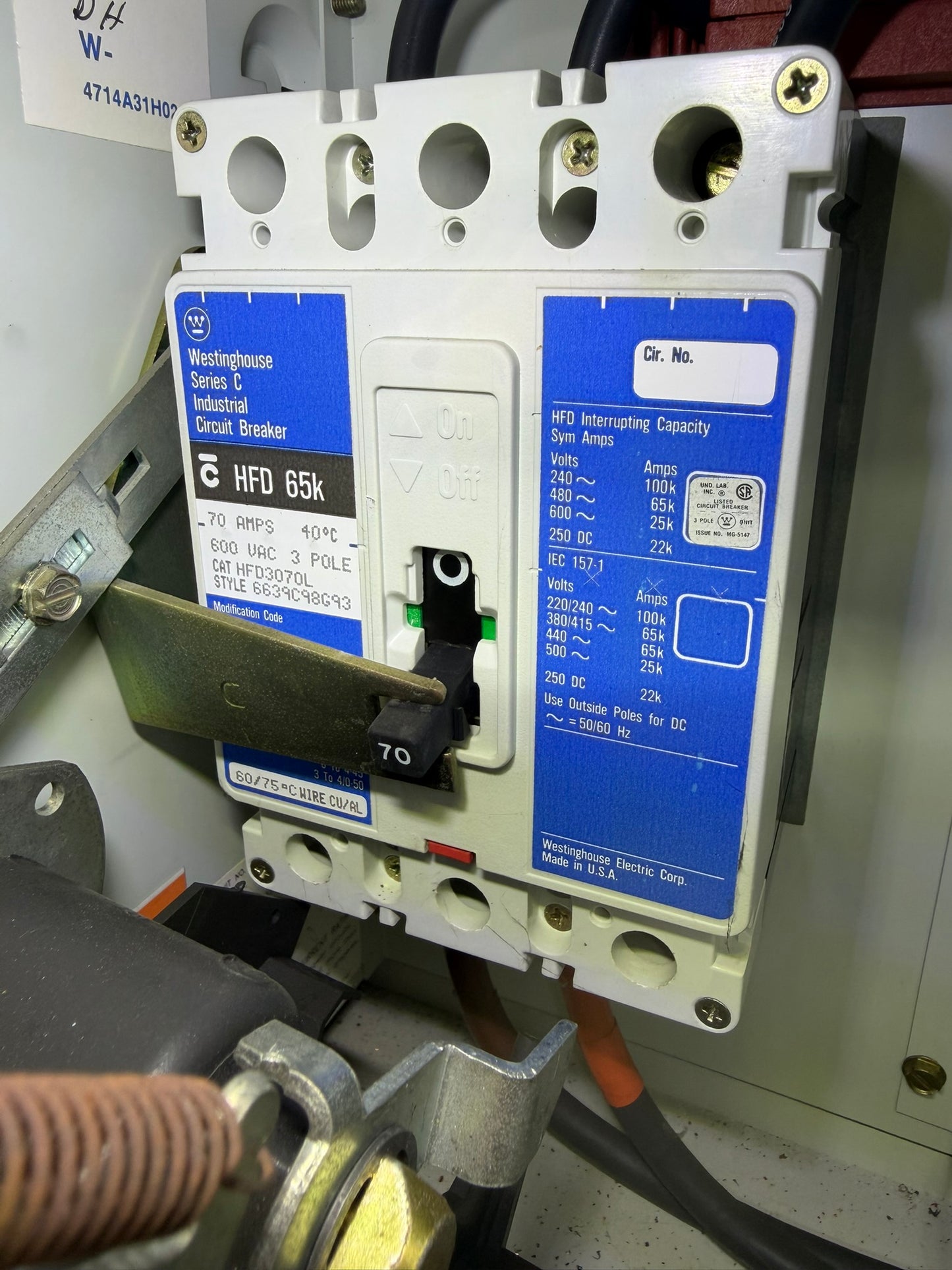 CB-14: 70 A molded-case circuit breaker — HFD3070L. overview / nameplate photograph 1.