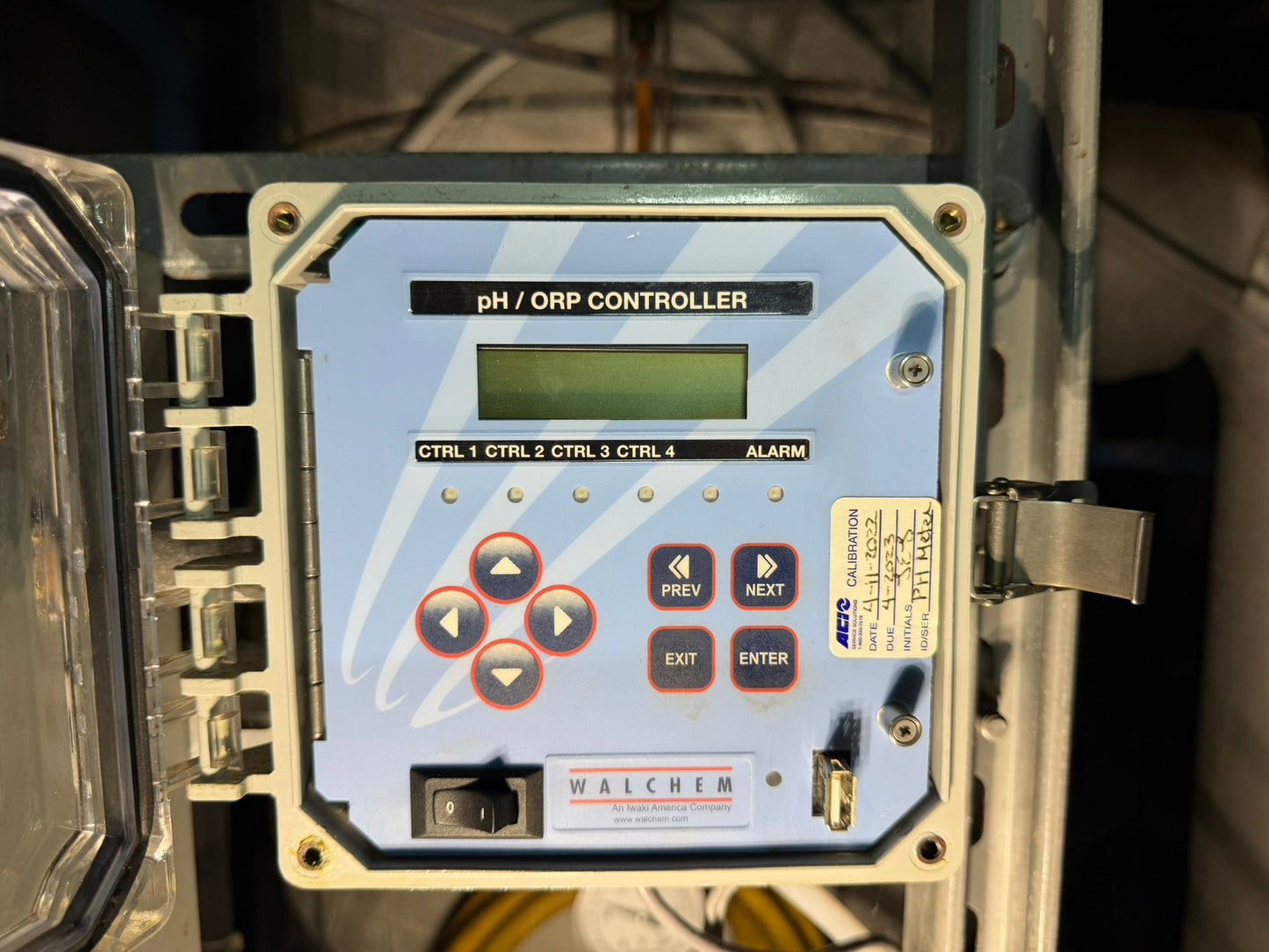 IN-16: Walchem WPH420 pH/ORP controller. overview photograph 1.