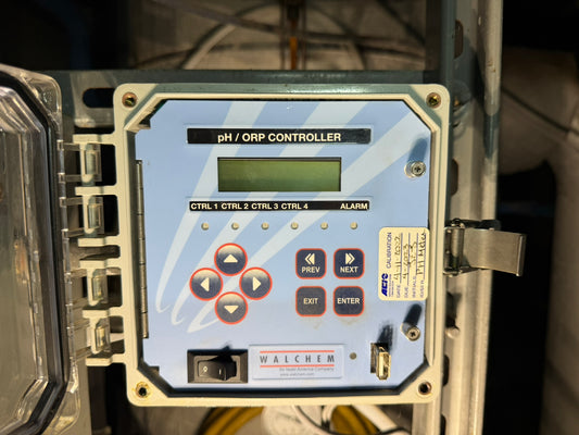 IN-16: Walchem WPH420 pH/ORP controller. overview photograph 1.