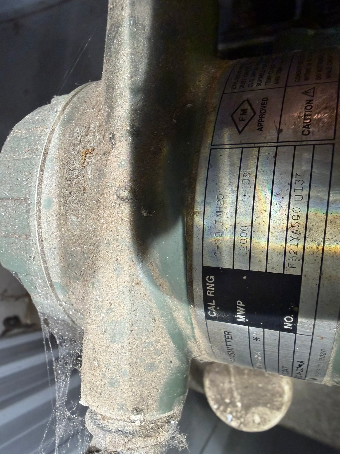 IN-19: Yokogawa UNI differential-pressure transmitter, 0-80 in H2O. detail photograph 3.