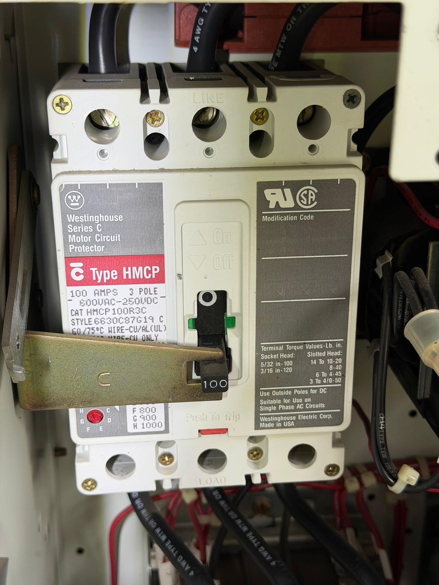 MC-04: 100 A motor circuit protector — HMCP100R3C. overview / nameplate photograph 1.