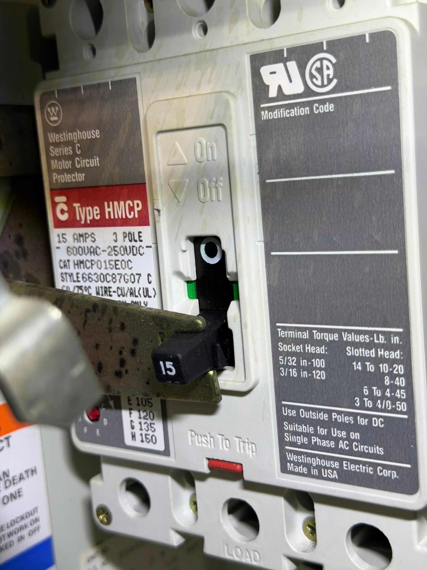 MC-23: 15 A motor circuit protector — HMCP015E0C. overview / nameplate photograph 1.