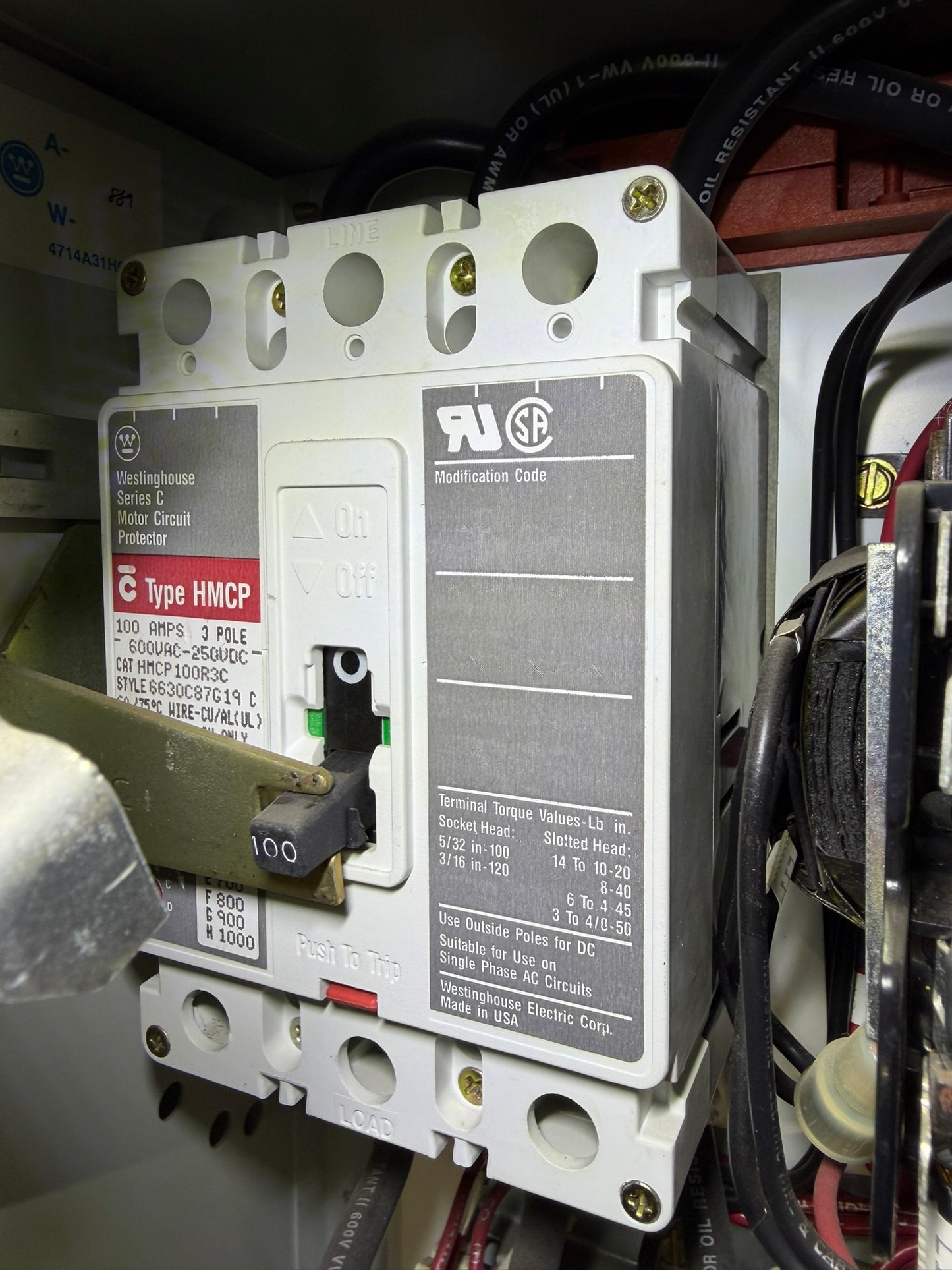 MC-25: 100 A motor circuit protector — HMCP100R3C. overview / nameplate photograph 1.