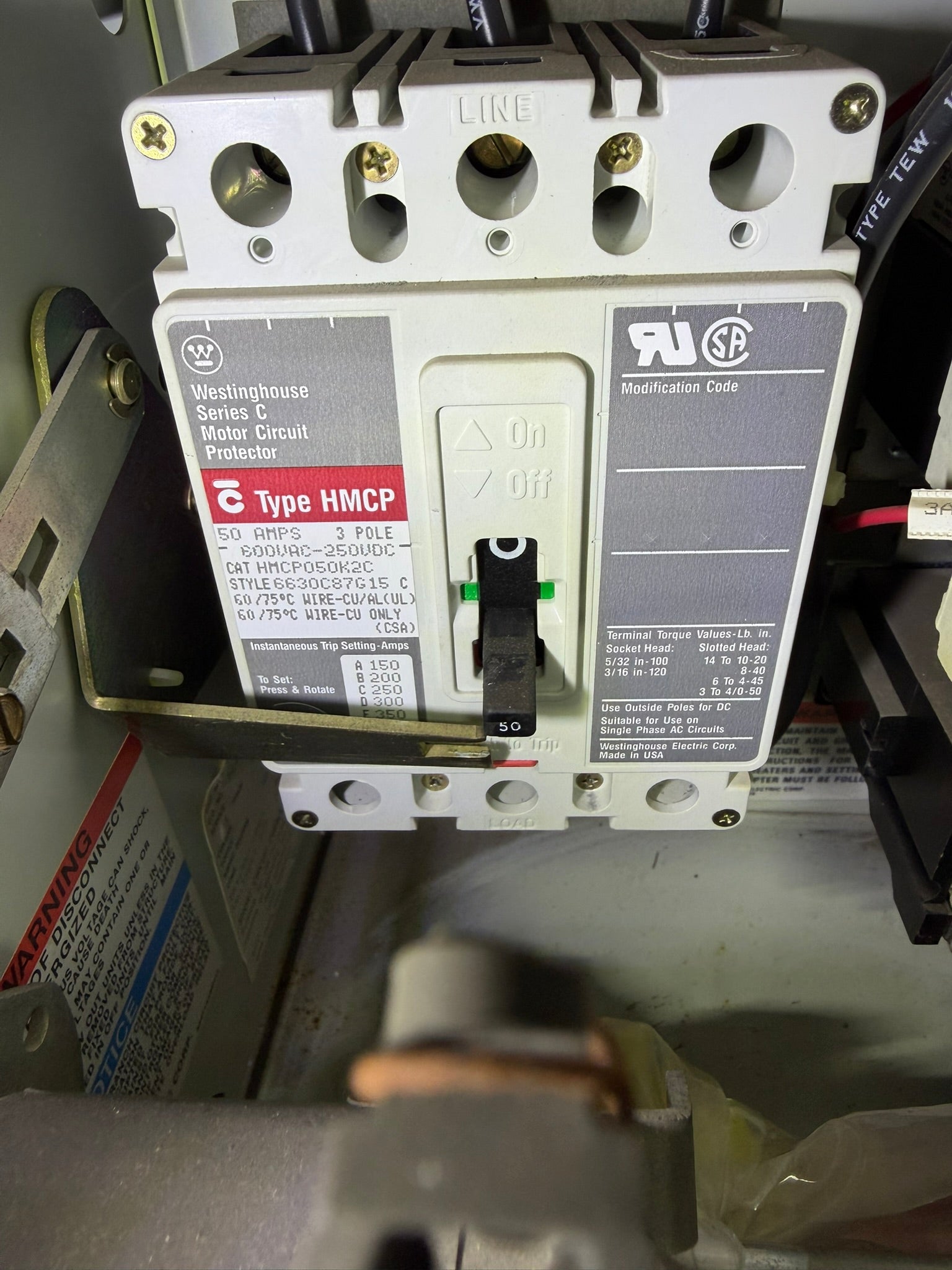 MC-29: 50 A motor circuit protector — HMCP050K2C. overview / nameplate photograph 1.