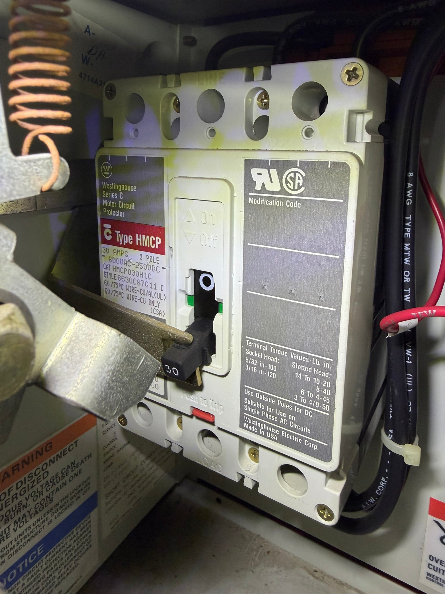 MC-41: 30 A motor circuit protector — HMCP030H1C. overview / nameplate photograph 1.
