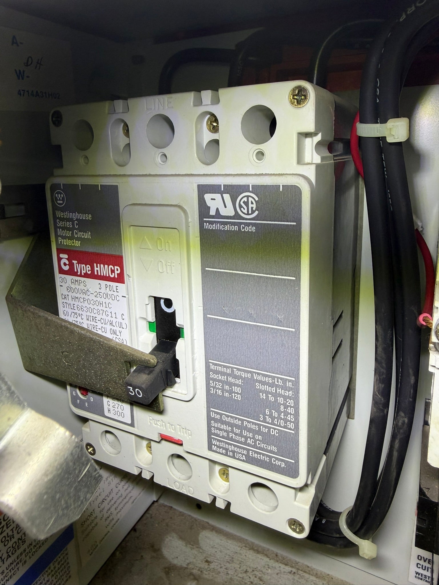 MC-45: 30 A motor circuit protector — HMCP030H1C. overview / nameplate photograph 1.