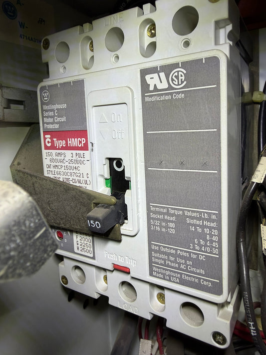 MC-48: 150 A motor circuit protector — HMCP150U4C. overview / nameplate photograph 1.