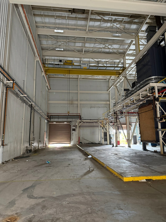 MP-03: Kranco 20-ton overhead bridge crane. overview photograph 1.