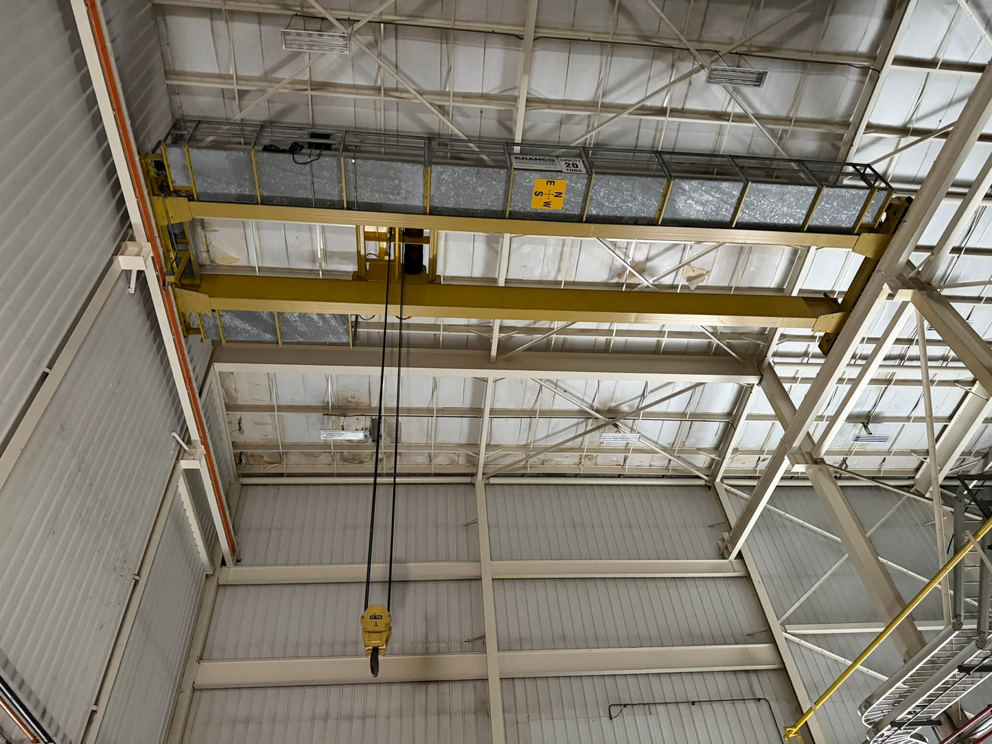 MP-03: Kranco 20-ton overhead bridge crane. detail photograph 3.