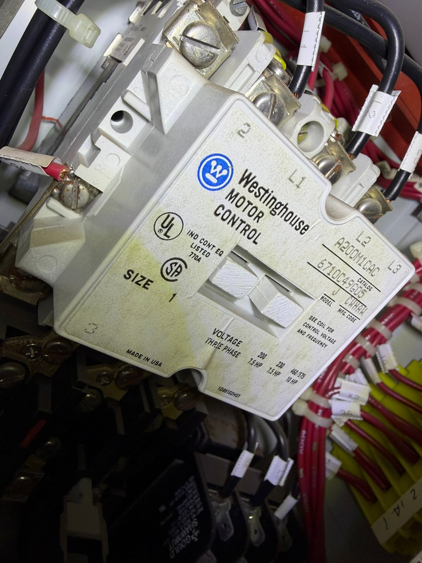 MS-20: NEMA size 1 motor starter — A200M1CAC. overview / nameplate photograph 1.