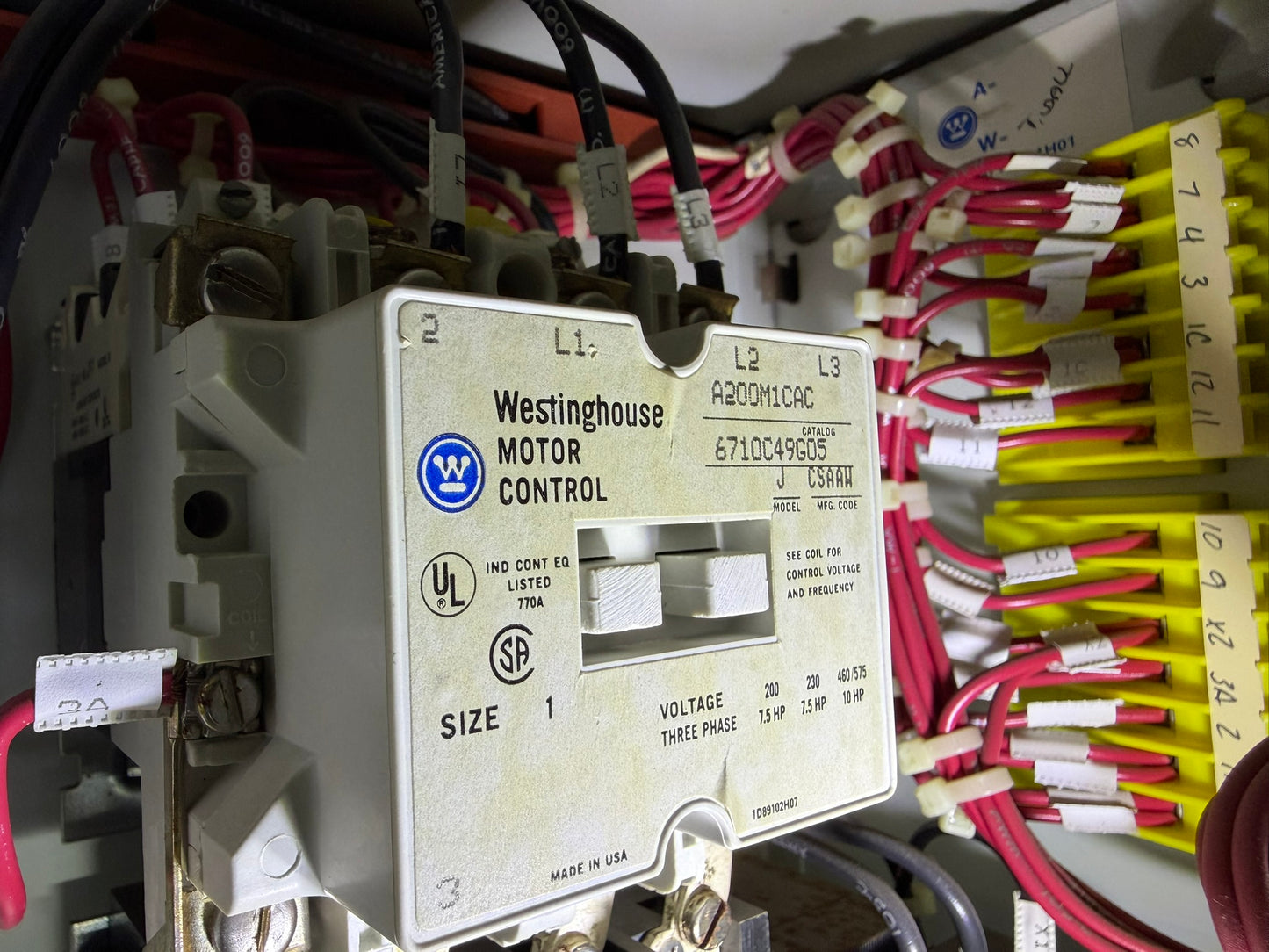 MS-26: NEMA size 1 motor starter — A200M1CAC. overview / nameplate photograph 1.