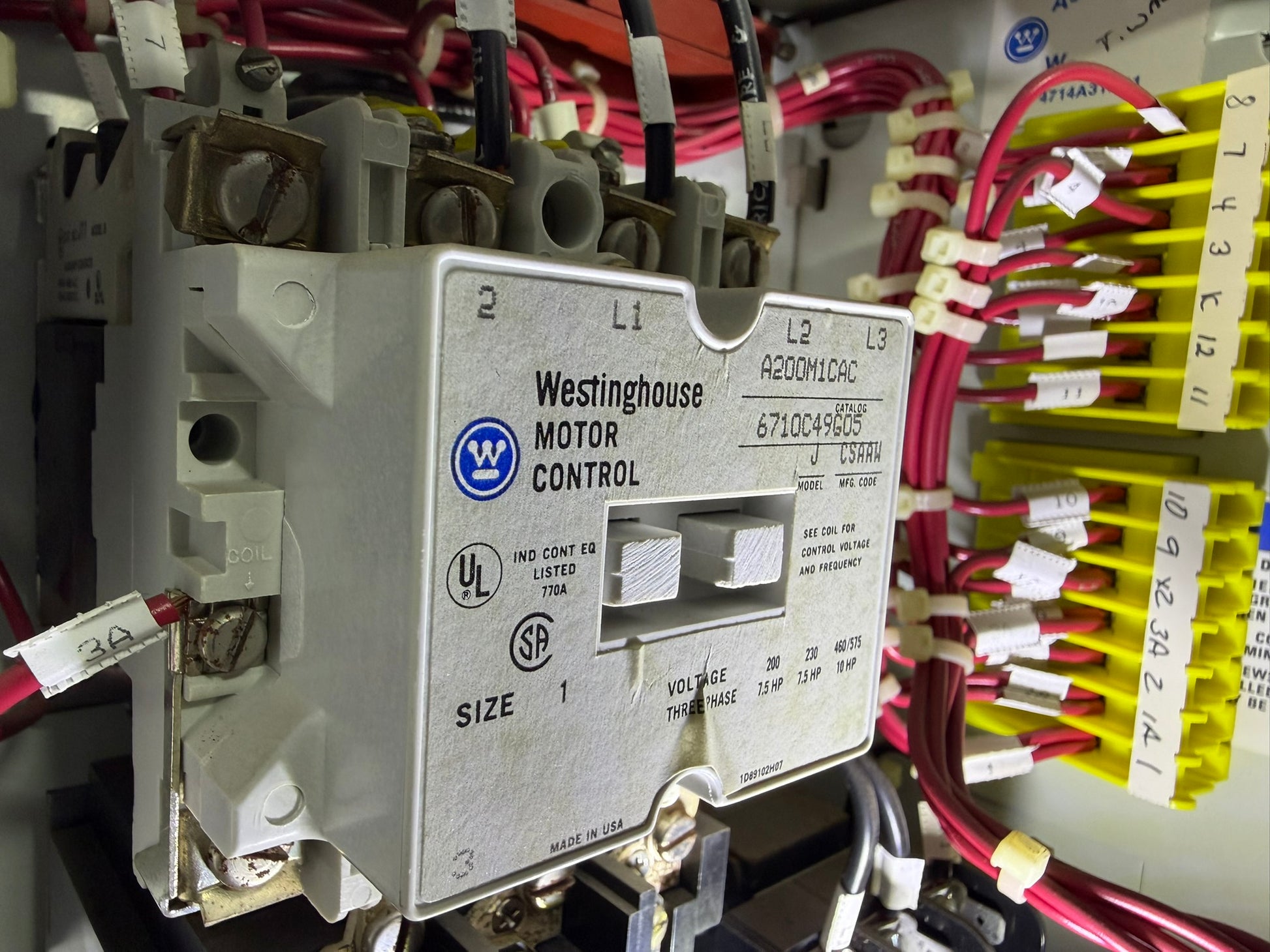 MS-30: NEMA size 1 motor starter — A200M1CAC. overview / nameplate photograph 1.