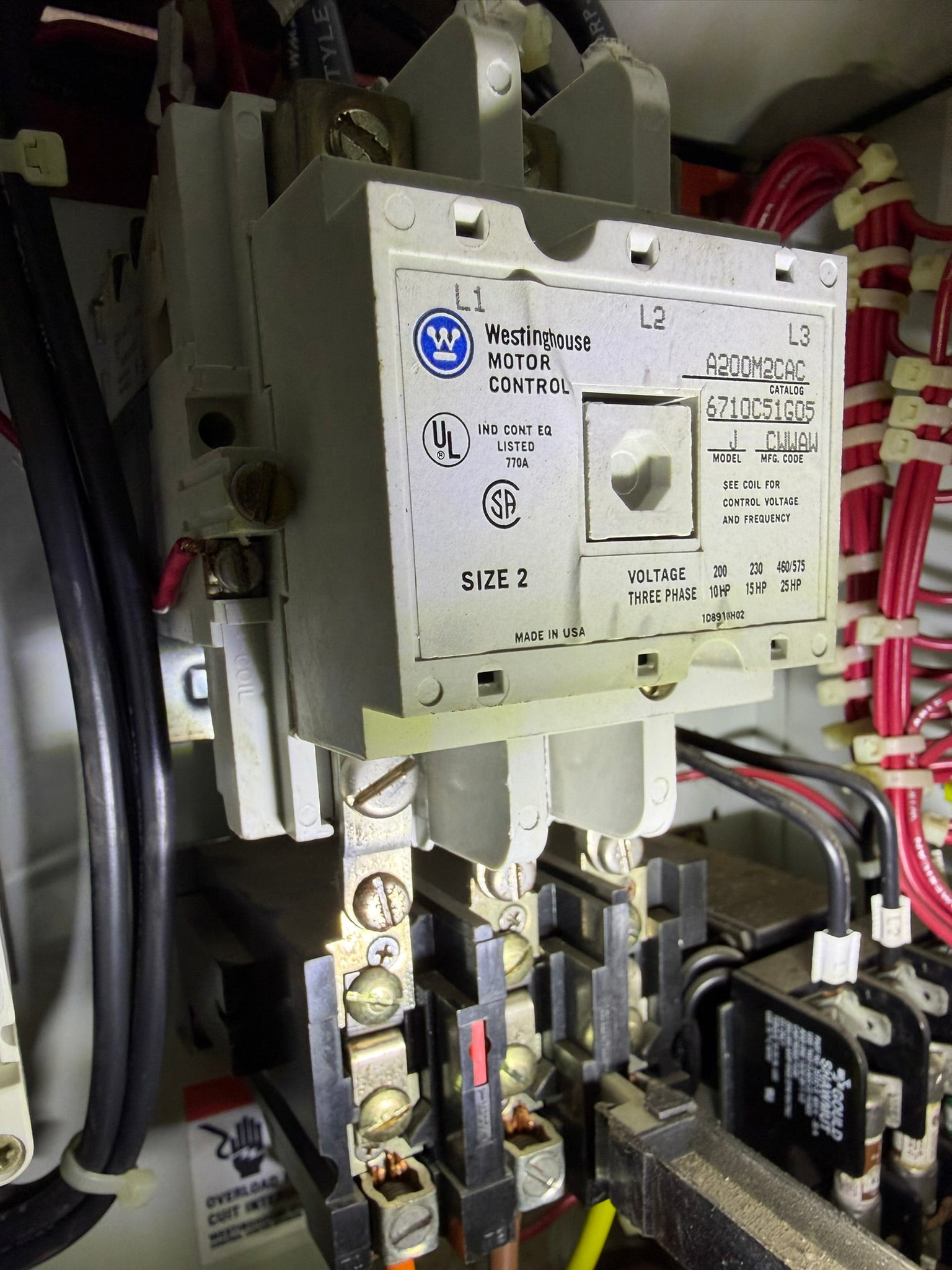 MS-31: NEMA size 2 motor starter — A200M2CAC. overview / nameplate photograph 1.
