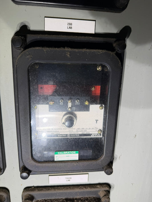 RY-07: GE SAM static timing relay — 12SAM11A21A. overview photograph 1.