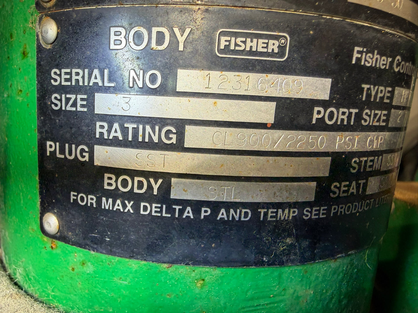 VL-24: Fisher 3-inch HPT high-pressure control valve. nameplate photograph 2.