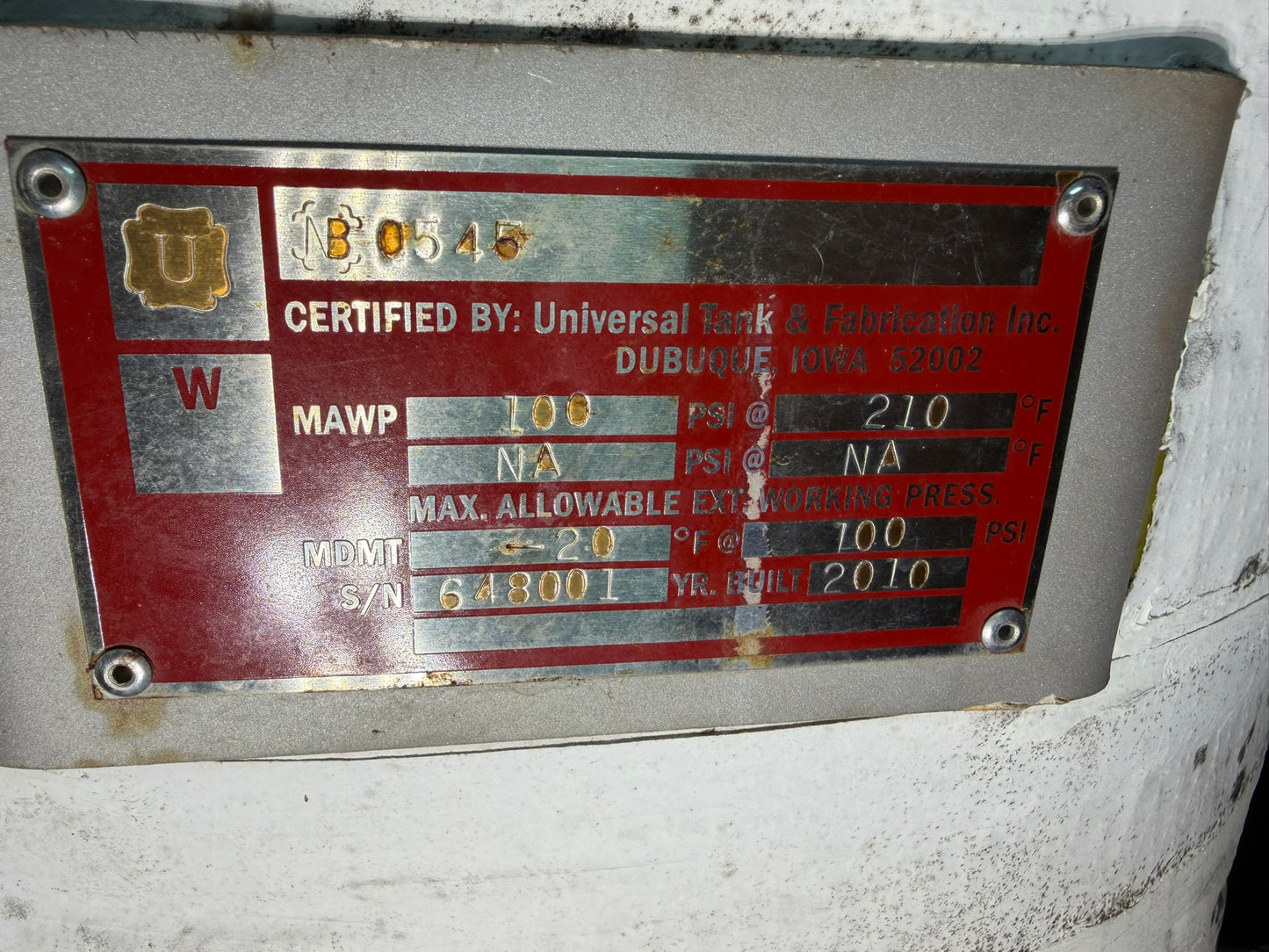 WT-07: Universal Tank vertical pressure vessel. nameplate photograph 2.